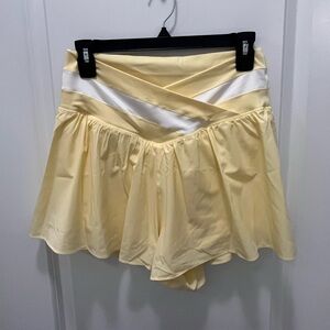 Offline By Aerie Real Me Crossover Flowy Short - Size L